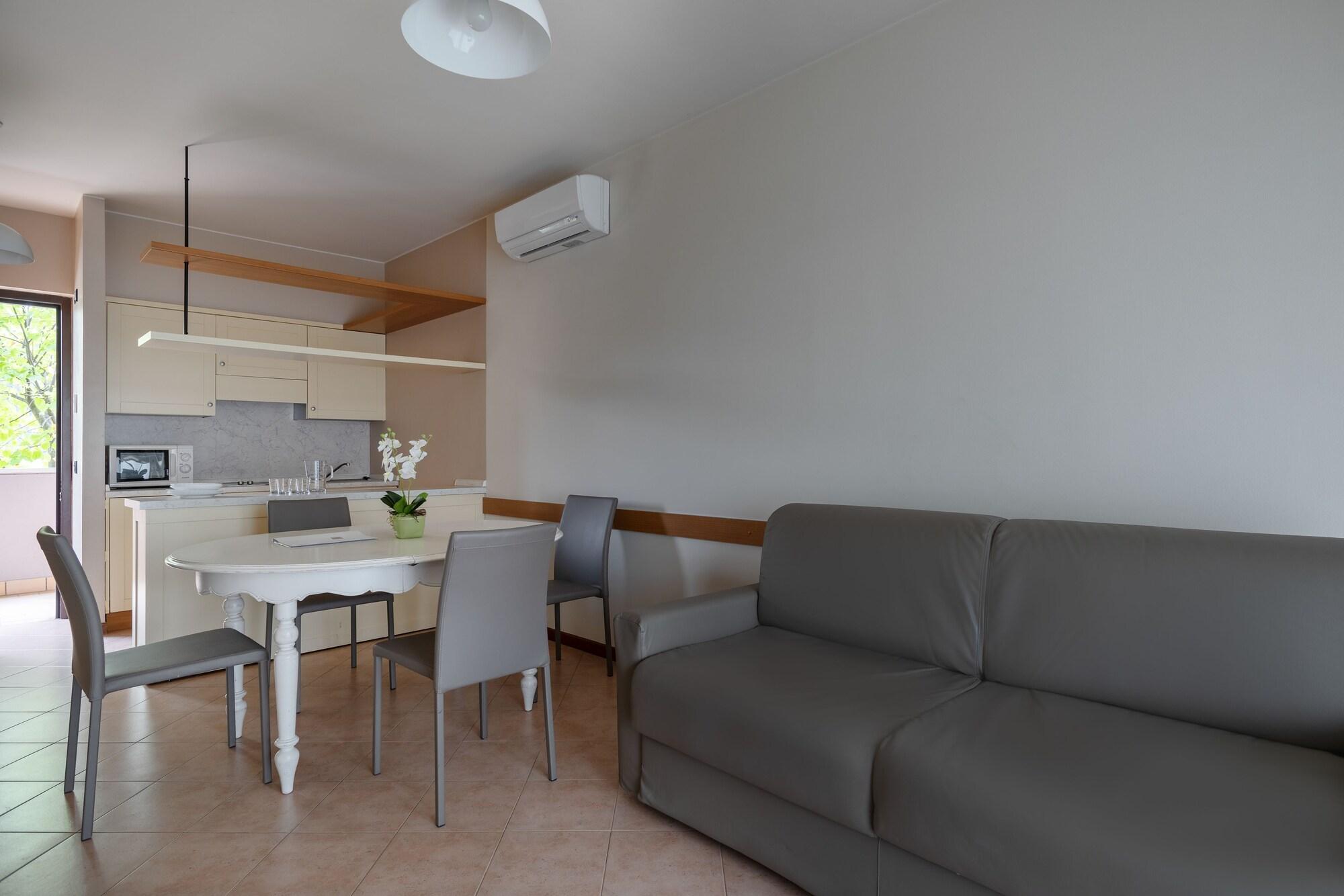 Il Sogno Apartments Дезенцано-дель-Гарда Экстерьер фото
