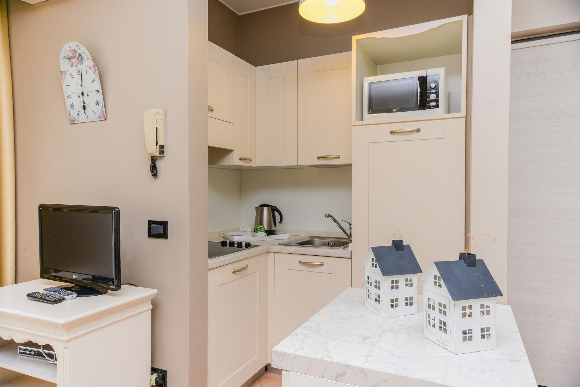 Il Sogno Apartments Дезенцано-дель-Гарда Экстерьер фото