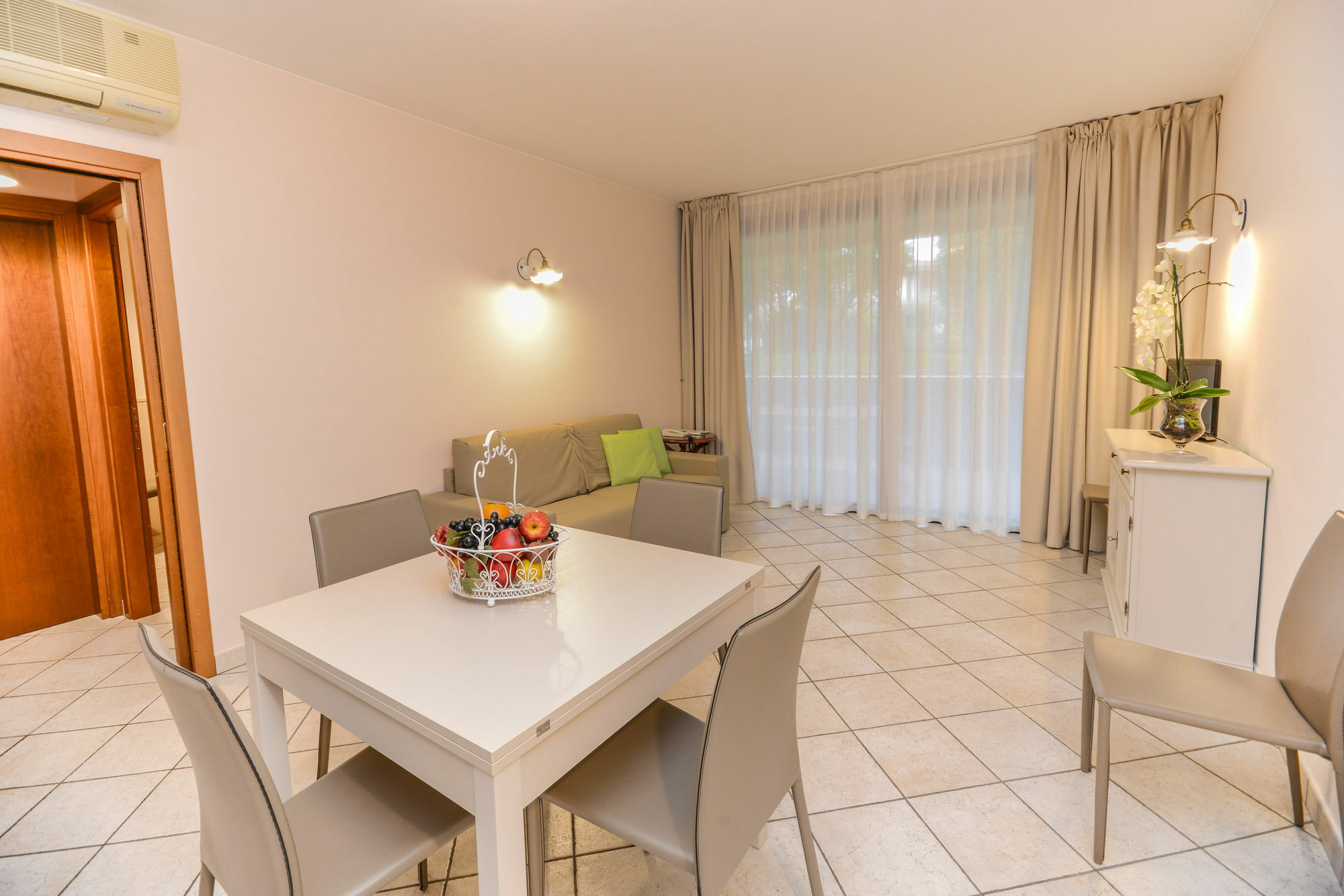 Il Sogno Apartments Дезенцано-дель-Гарда Экстерьер фото
